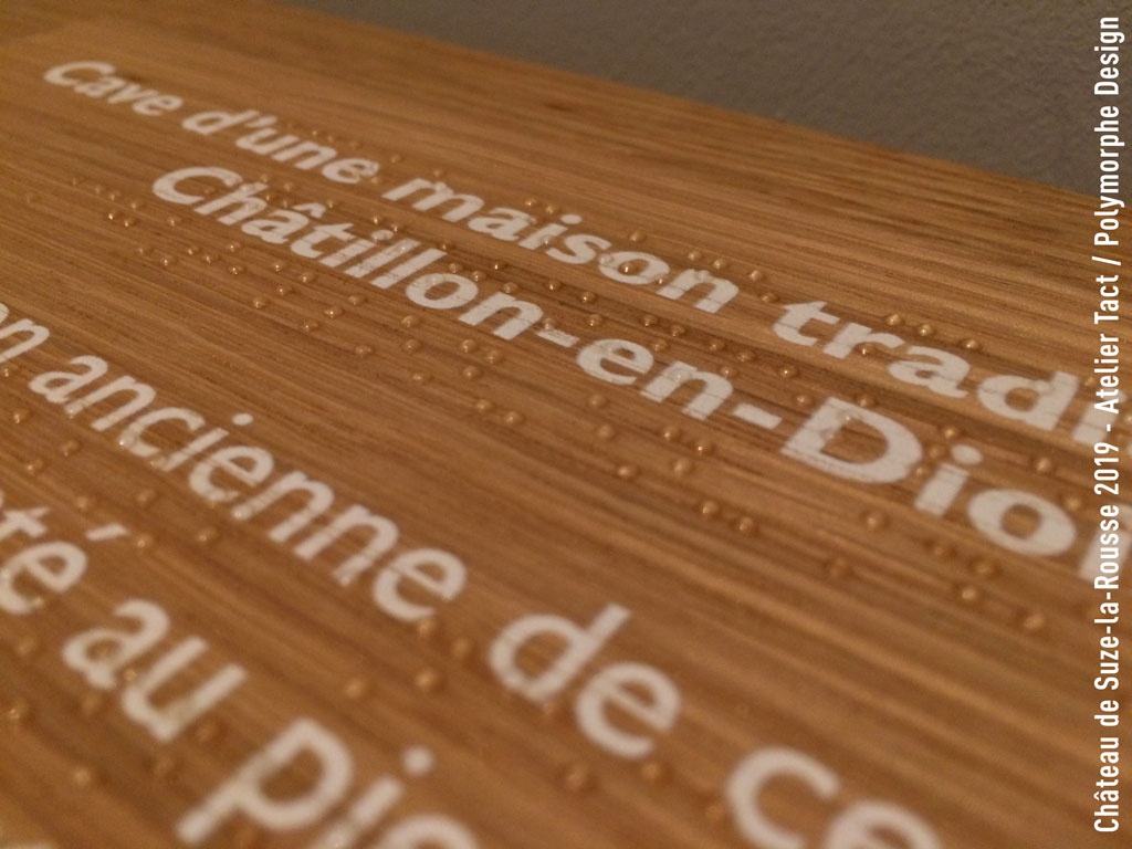 Dispositif tactile : Le Toucher du Vin